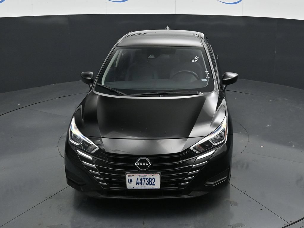 Used 2024 Nissan Versa SV FWD image 10