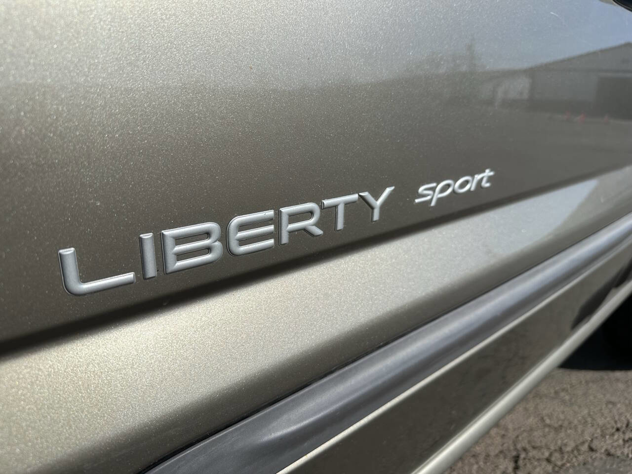 Used 2003 Jeep Liberty Sport AWD/4WD image 11