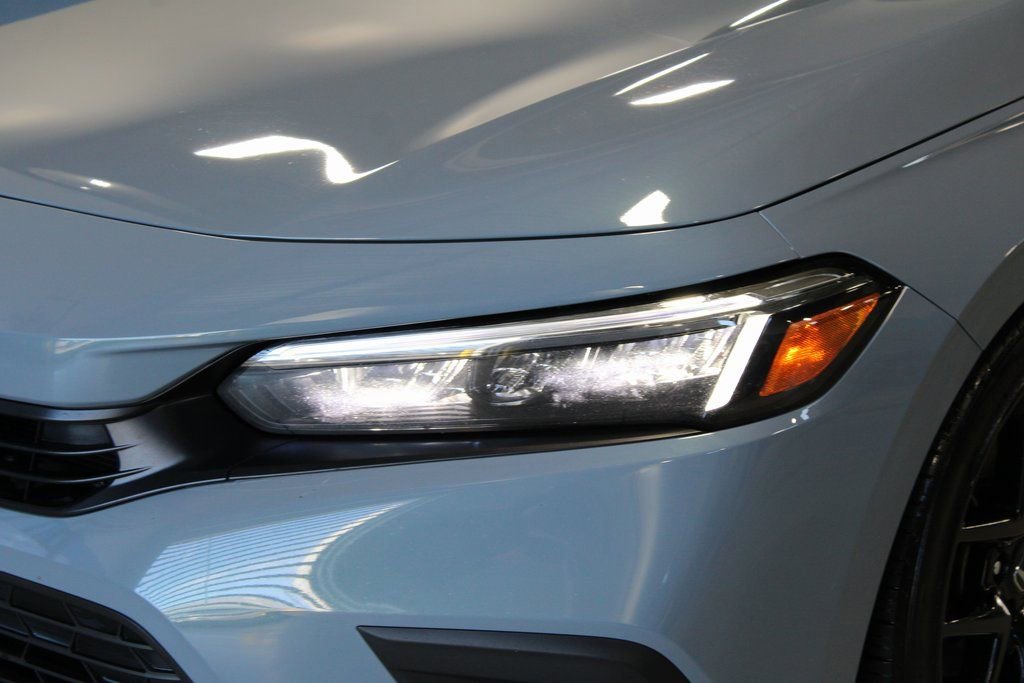Used 2024 Honda Civic Sport image 2