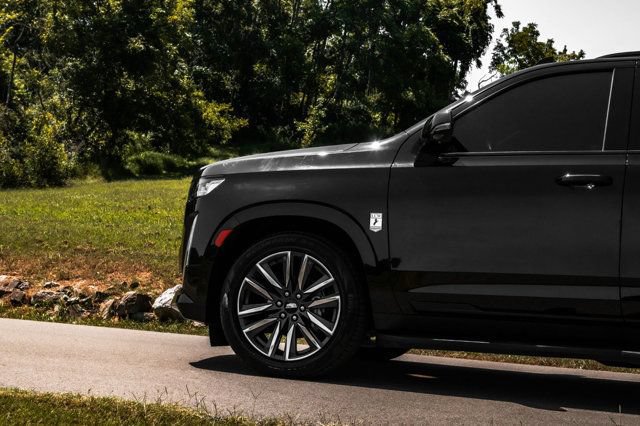 Used 2021 Cadillac Escalade ESV Sport w/ Driver Assist Tech Package RWD image 3