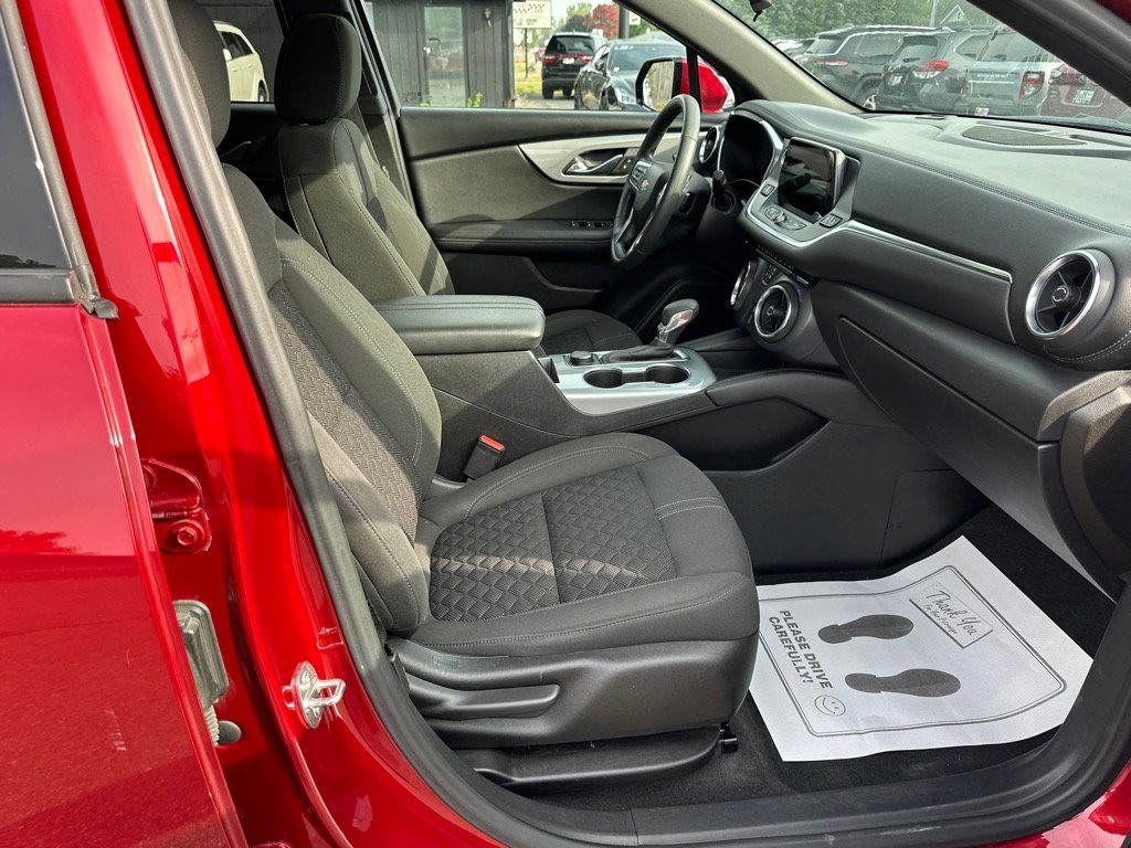 Used 2022 Chevrolet Blazer LT image 18