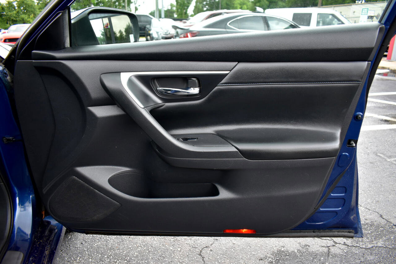 Used 2016 Nissan Altima 3.5 SR image 32