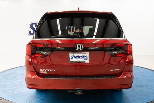 Certified 2024 Honda Odyssey Sport image 14
