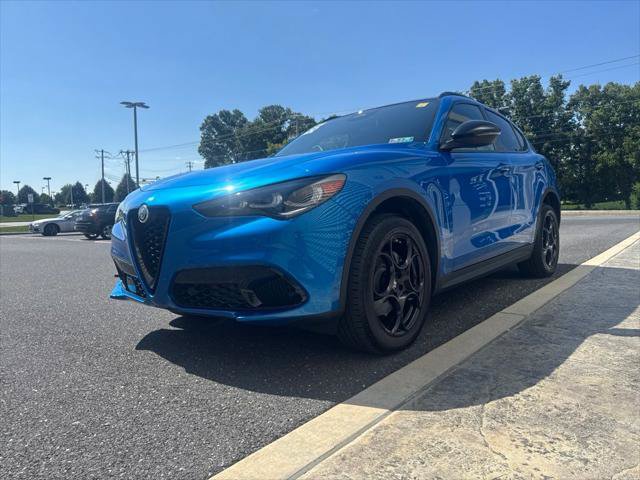 Used 2025 Alfa Romeo Stelvio Sprint AWD/4WD image 34