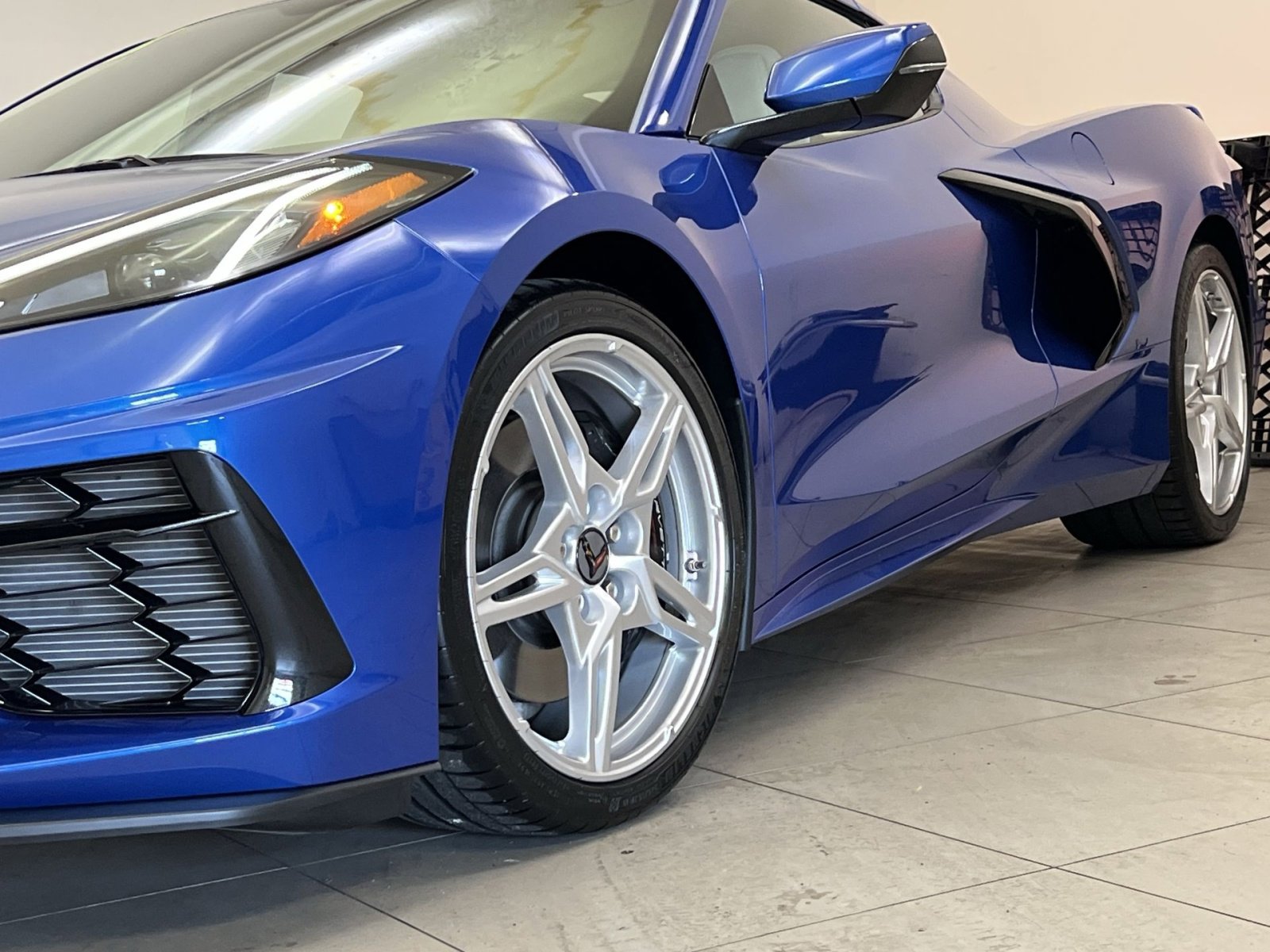 Used 2023 Chevrolet Corvette Stingray Coupe w/ Z51 Performance Package image 33