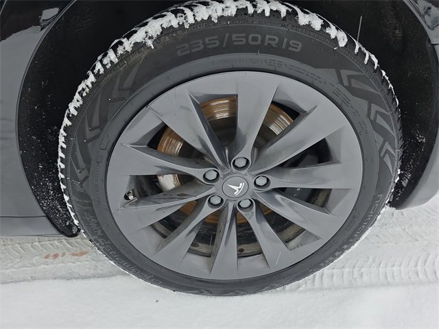 Used 2020 Tesla Model S Long Range Plus image 10