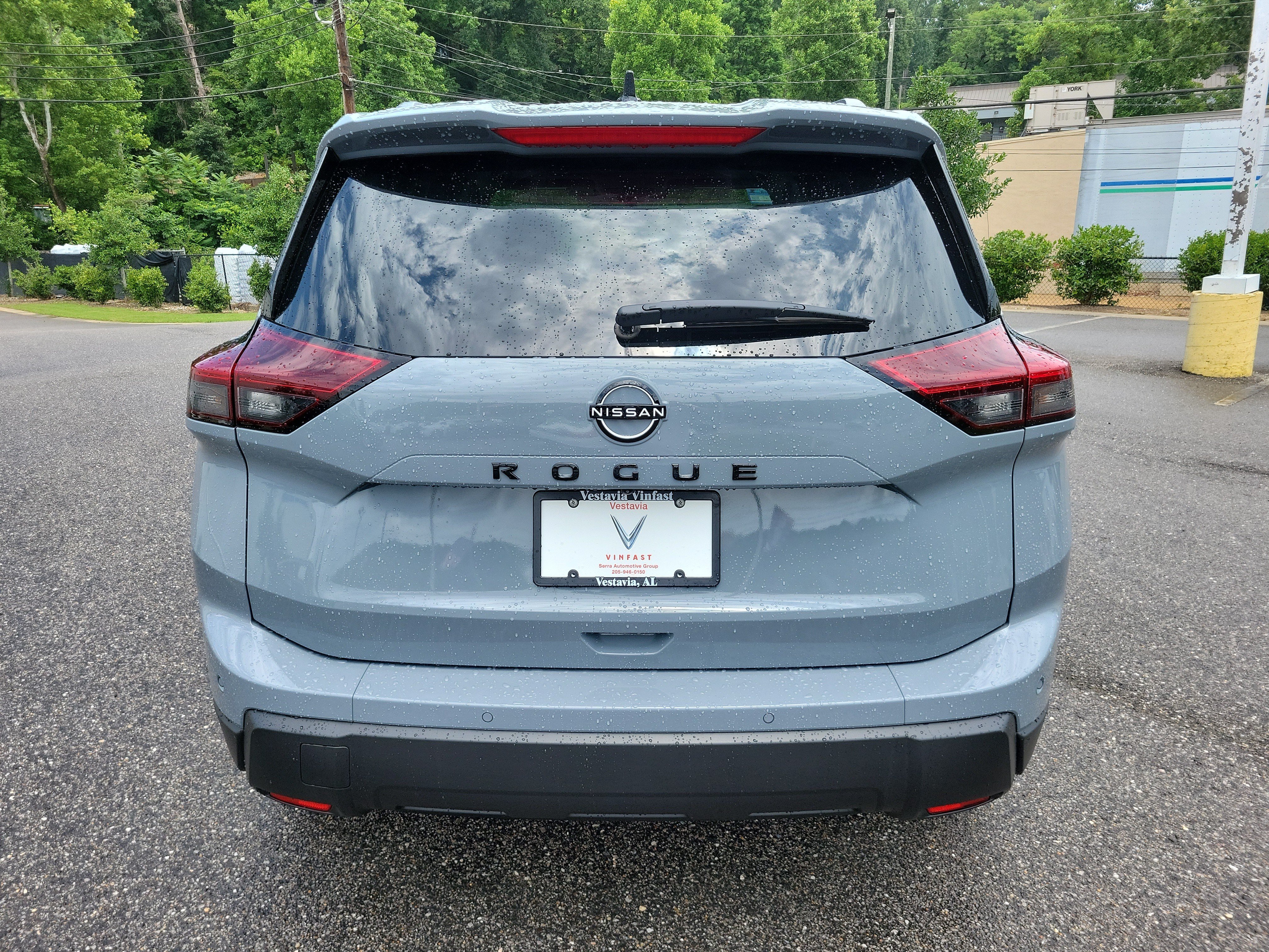 Used 2026 Nissan Rogue Dark Armor FWD image 6