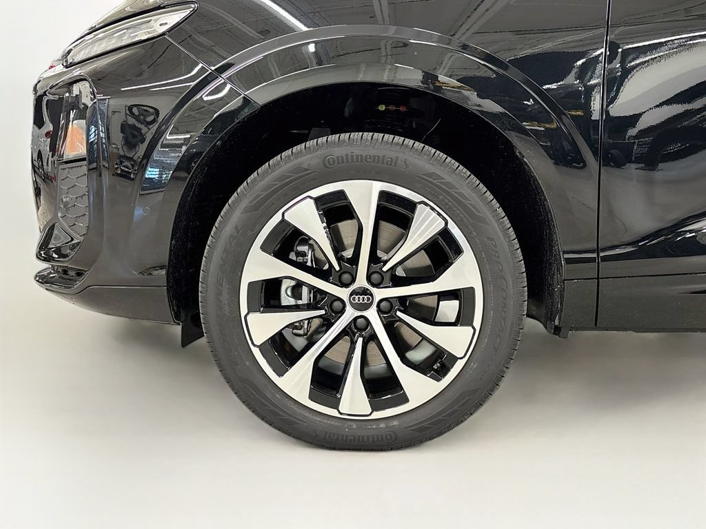 New 2026 Audi Q3 quattro 2.0T AWD/4WD image 26