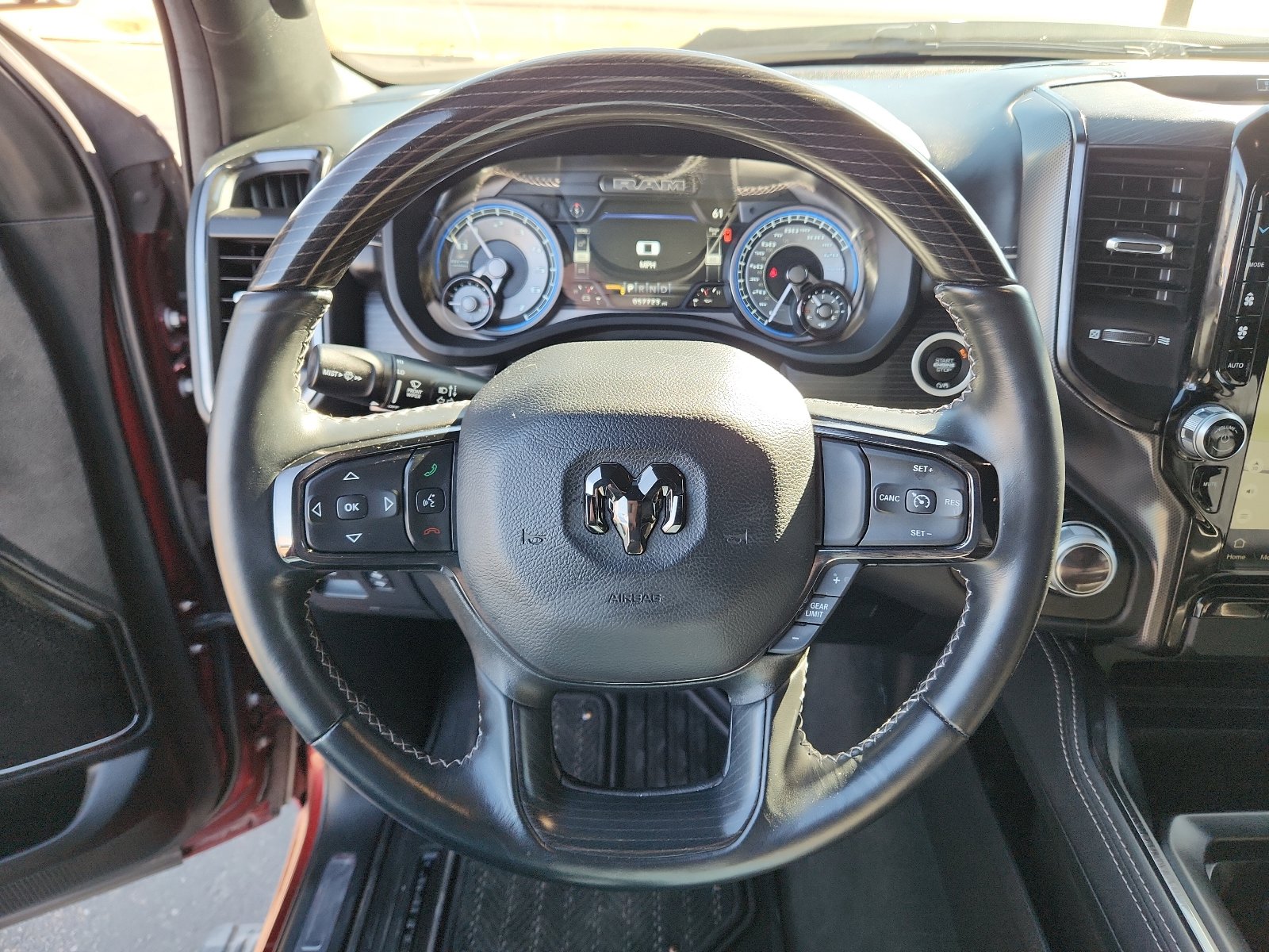 Used 2022 RAM 1500 Limited w/ Night Edition image 17