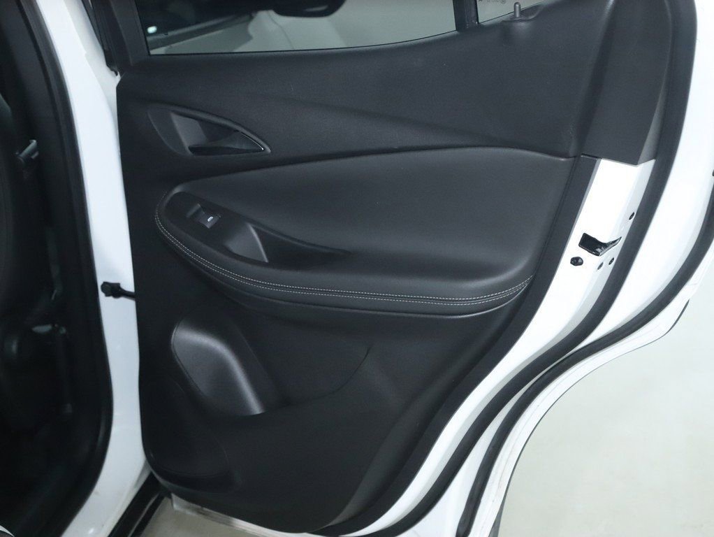 Used 2025 Buick Encore GX Preferred image 31