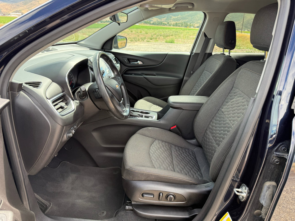 Used 2020 Chevrolet Equinox LT AWD/4WD image 14