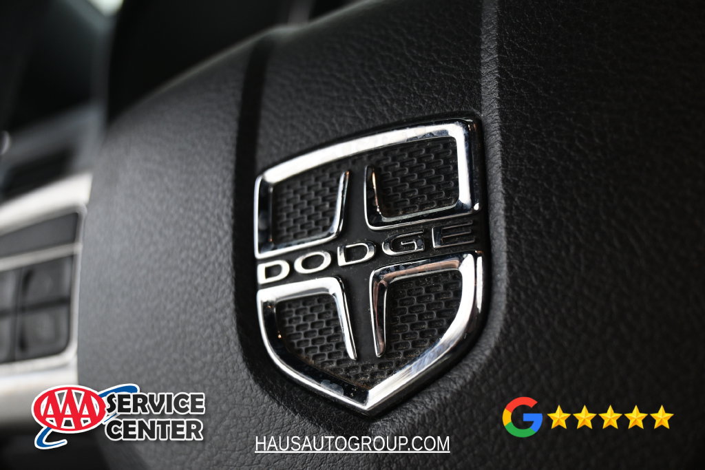 Used 2013 Dodge Challenger SXT RWD image 21