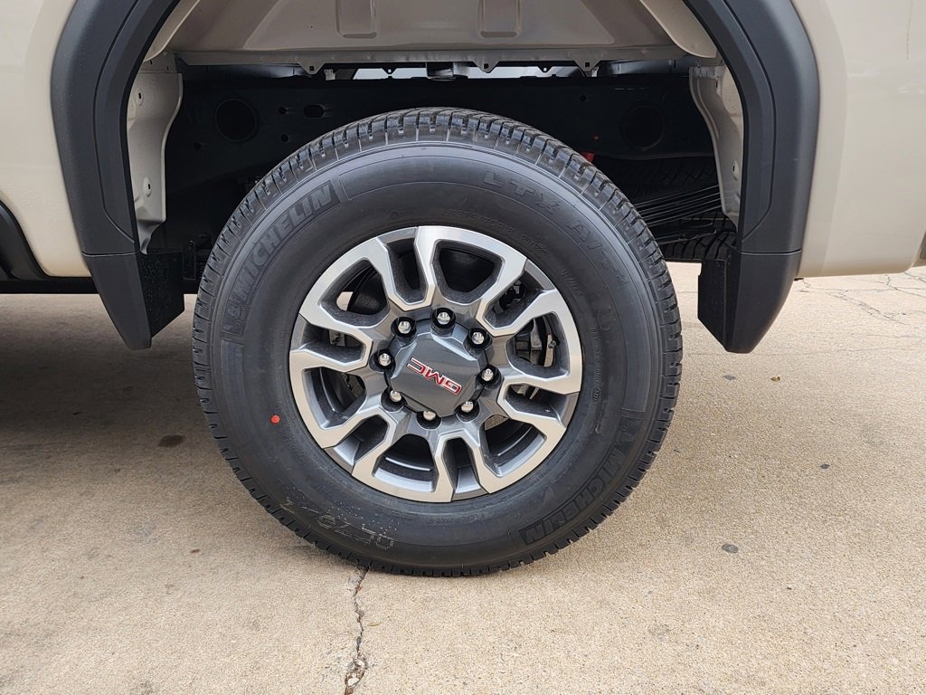 New 2026 GMC Sierra 2500 SLE w/ SLE Value Package; image 53