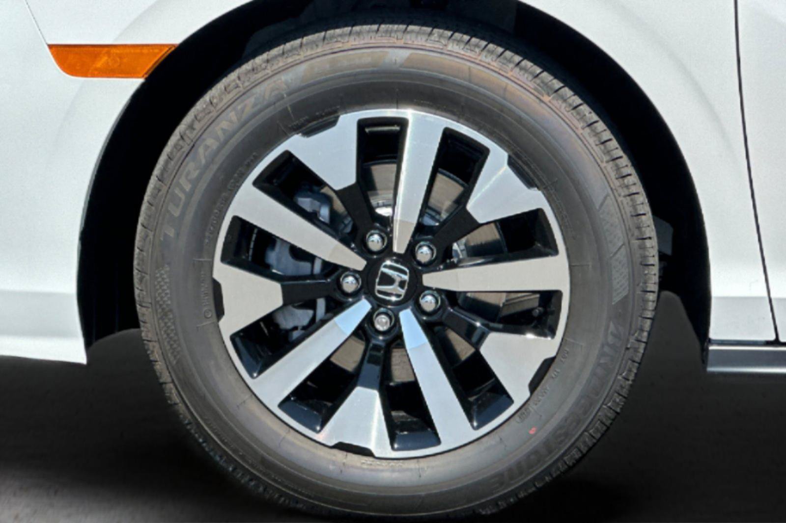 New 2026 Honda Odyssey EX-L image 33