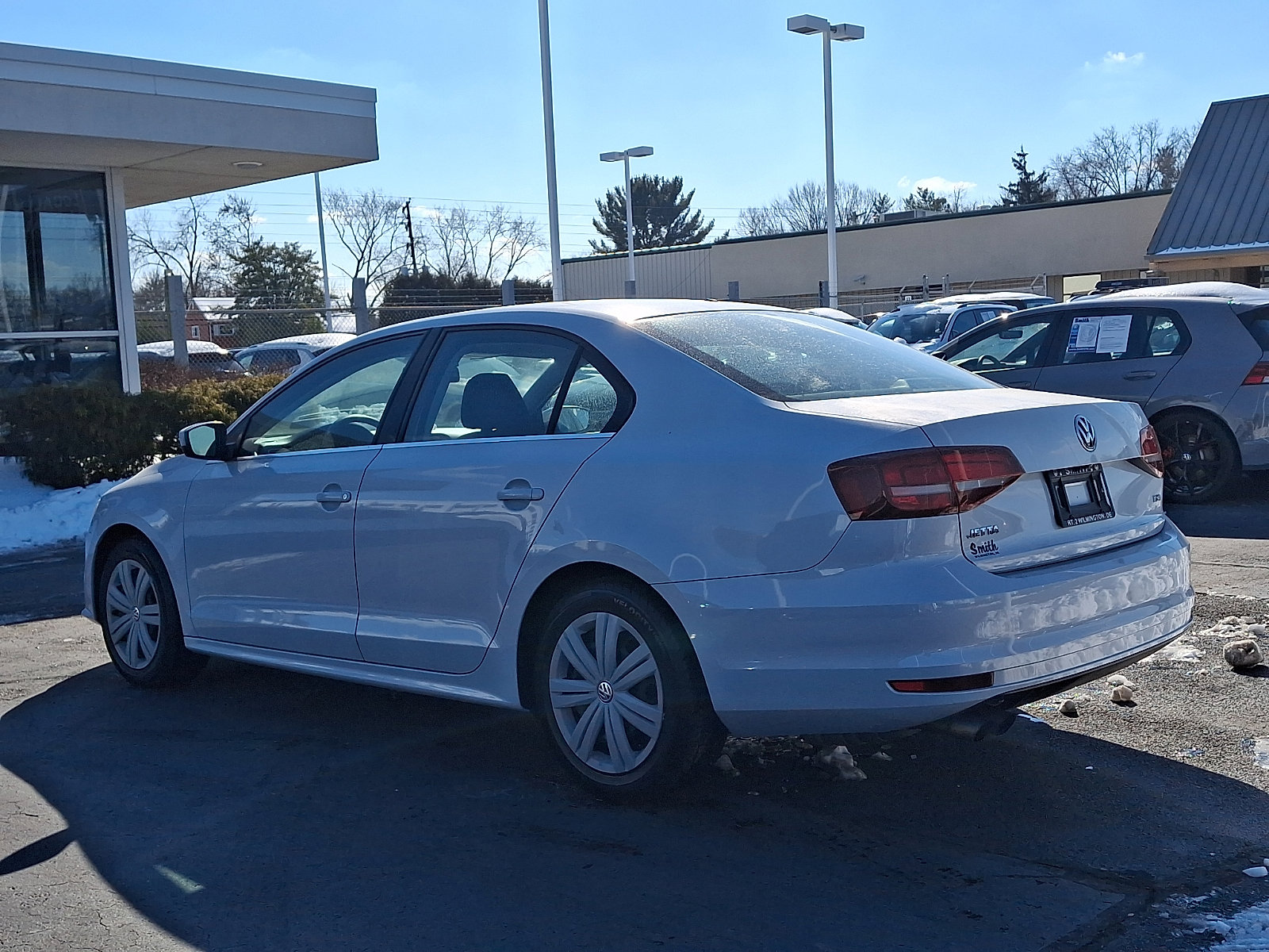 Used 2017 Volkswagen Jetta S image 4
