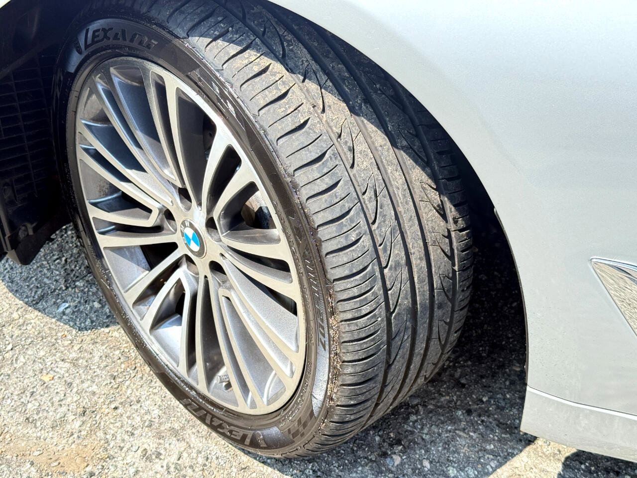 Used 2018 BMW 530i xDrive w/ Premium Package image 79