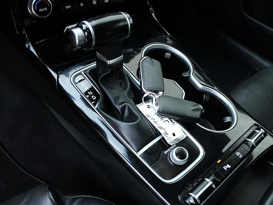 Used 2019 Kia Stinger image 12