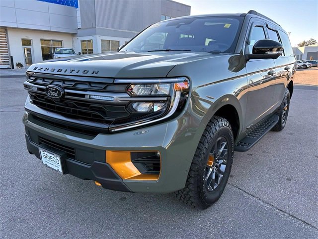 Used 2025 Ford Expedition Tremor image 5