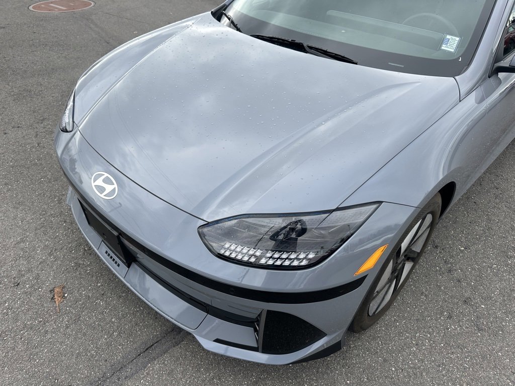 Certified 2024 Hyundai Ioniq 6 SE image 4