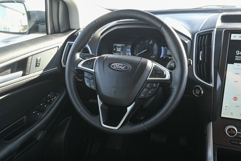 Used 2024 Ford Edge SEL w/ Convenience Package image 32