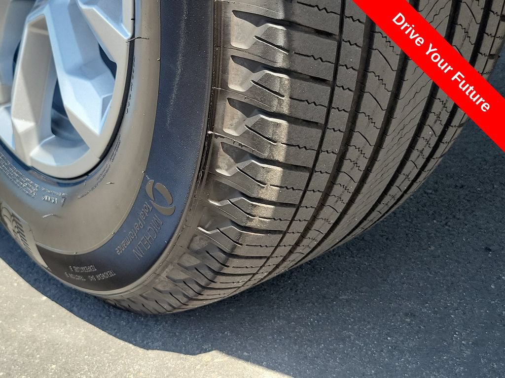 Used 2026 Chevrolet Silverado 1500 RST RWD image 29