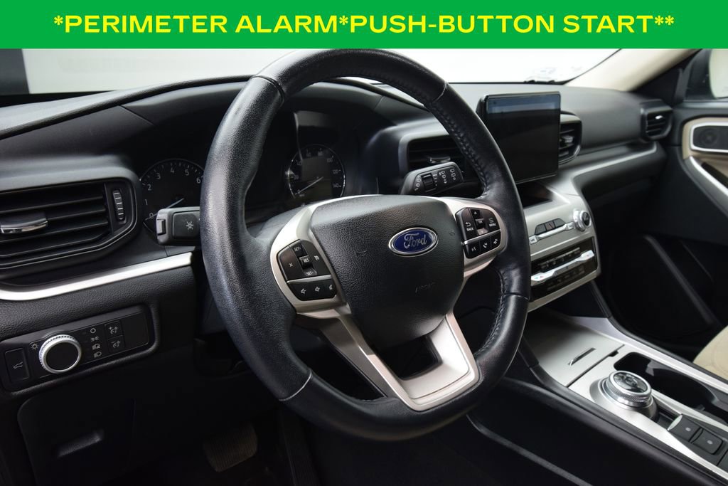 Used 2022 Ford Explorer XLT AWD/4WD image 15