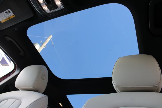 Used 2024 Mercedes-Benz GLA 250 w/ Exclusive Package image 23