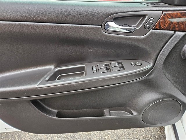 Used 2013 Chevrolet Impala LT image 14