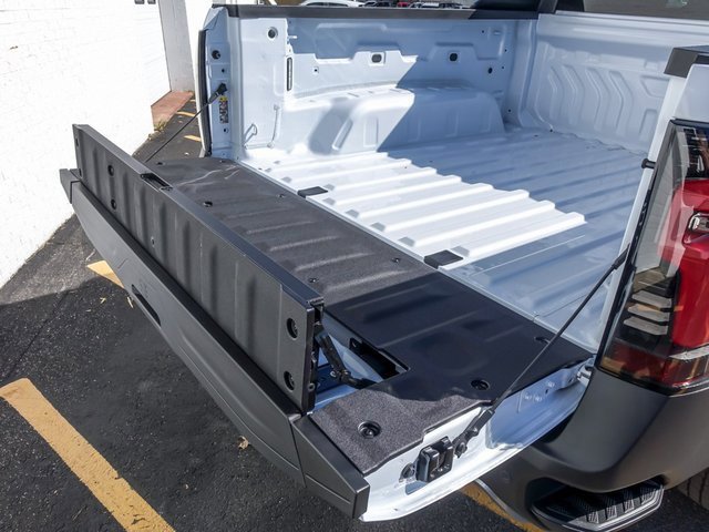 New 2026 Chevrolet Silverado EV Trail Boss image 8