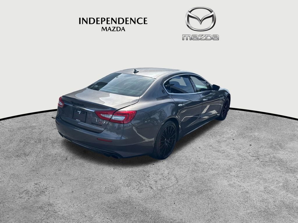 Used 2019 Maserati Quattroporte S GranLusso image 3