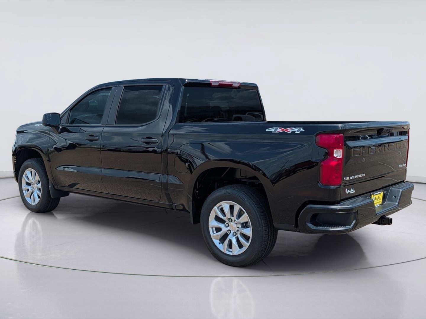 New 2026 Chevrolet Silverado 1500 Custom AWD/4WD image 3