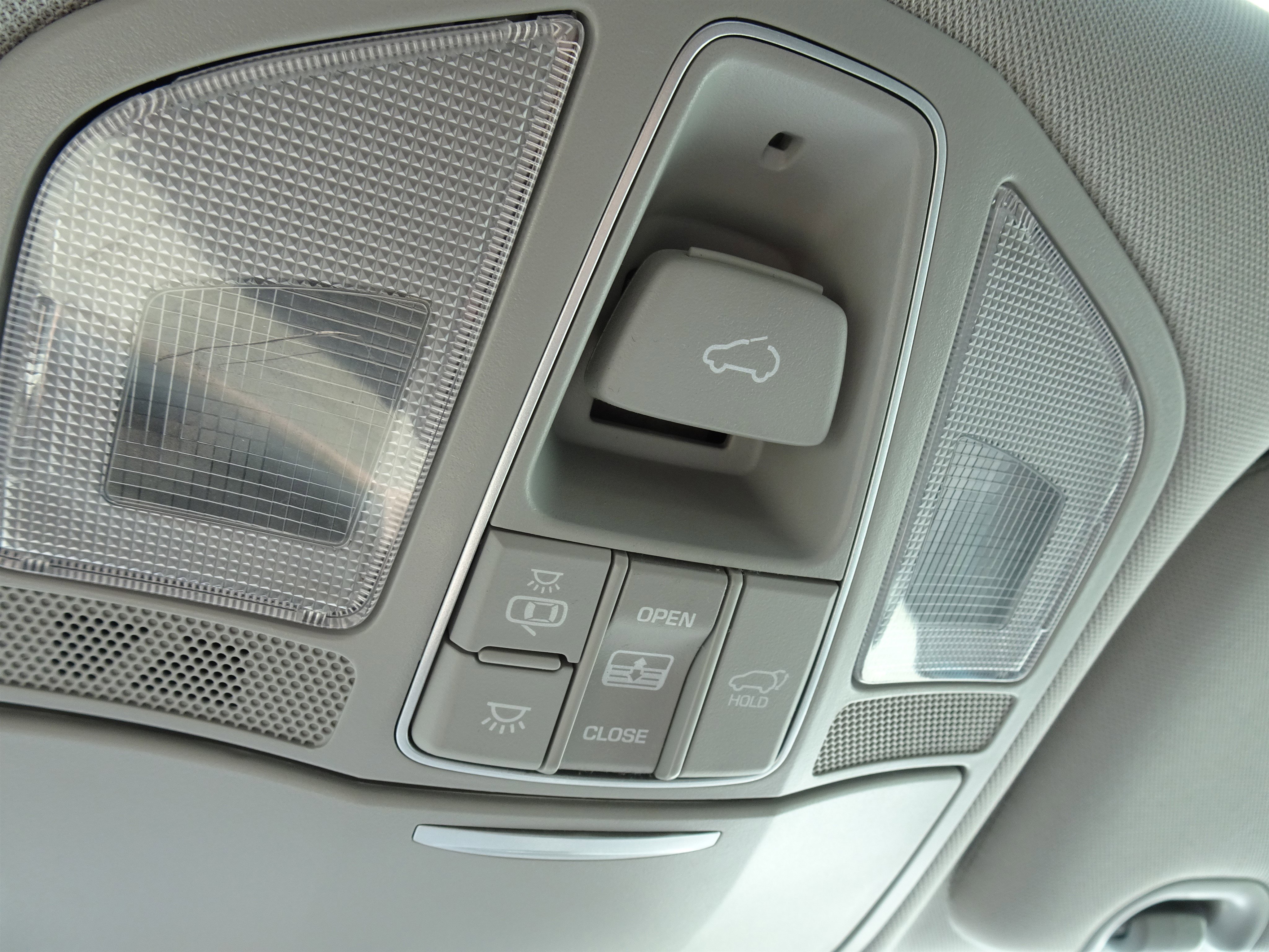Used 2018 Hyundai Santa Fe Sport FWD image 24