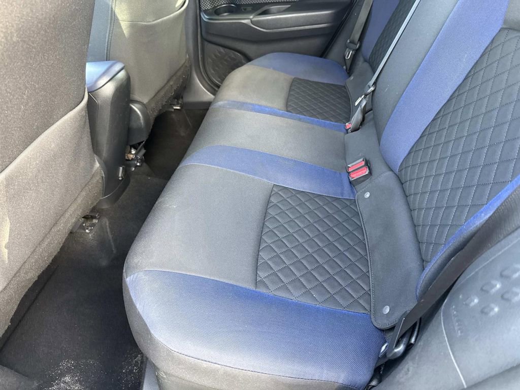 Used 2020 Toyota C-HR XLE image 17