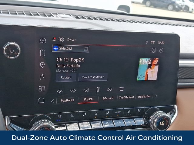 Used 2025 GMC Canyon AT4 w/ AT4 Premium Package AWD/4WD image 9