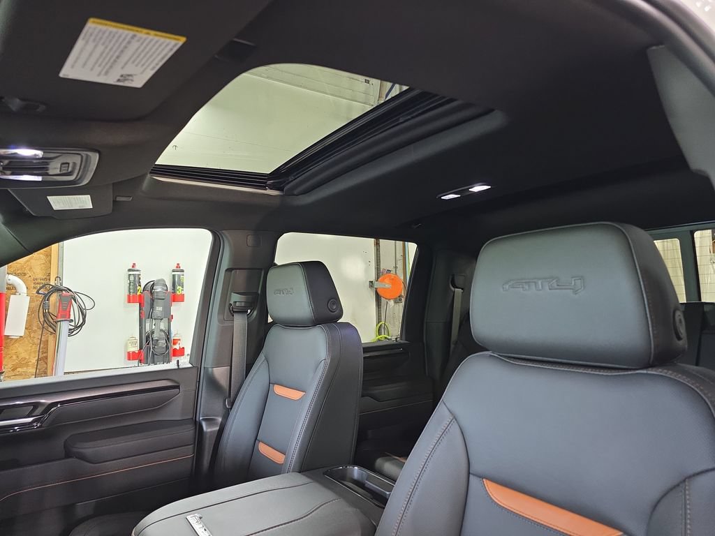 New 2026 GMC Sierra 3500 AT4 w/ Technology Package AWD/4WD image 31