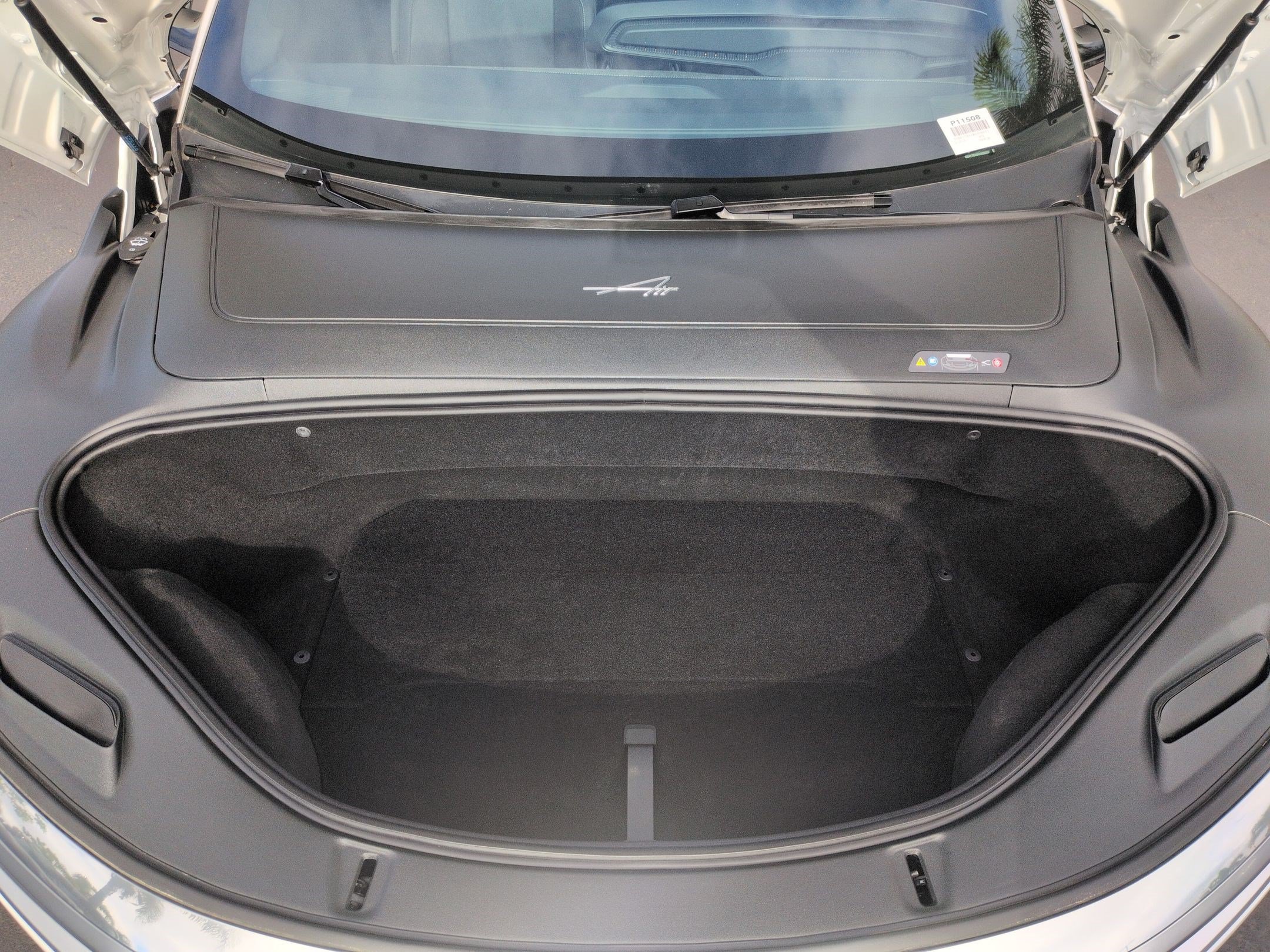 Used 2024 Lucid Air Touring AWD/4WD image 33