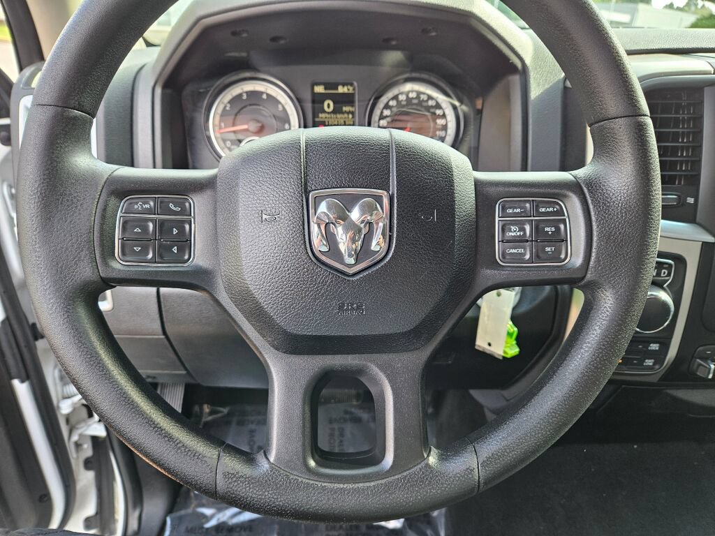 Used 2019 RAM 1500 Classic SLT w/ Protection Group AWD/4WD image 22