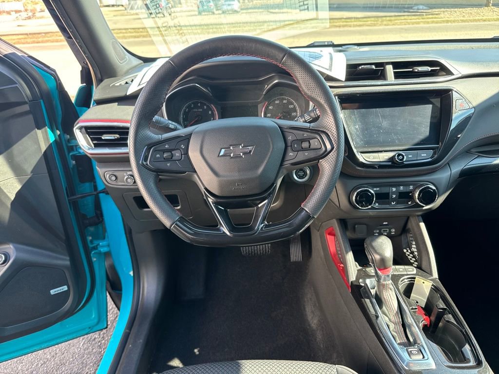 Used 2021 Chevrolet TrailBlazer RS w/ Sun and Liftgate Package image 15