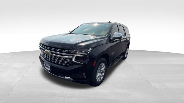 Used 2024 Chevrolet Tahoe Premier AWD/4WD image 2