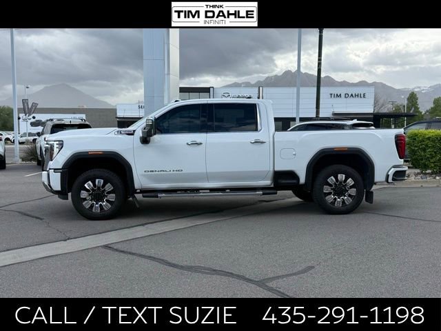 Used 2024 GMC Sierra 2500 Denali w/ Technology Package AWD/4WD image 6