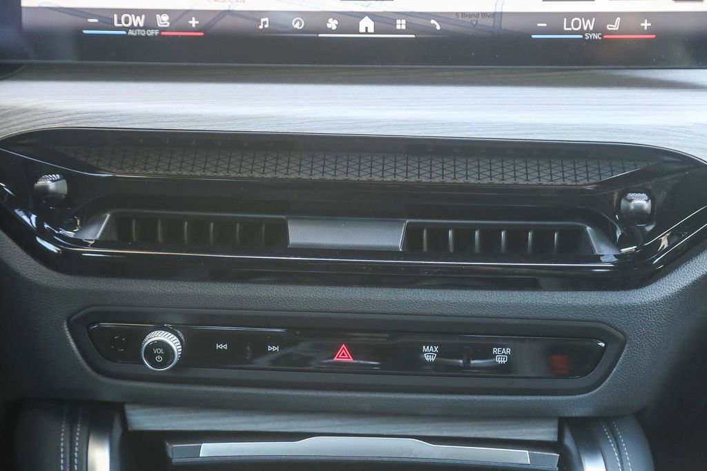 New 2026 BMW 430i Convertible w/ M Sport Package RWD image 10