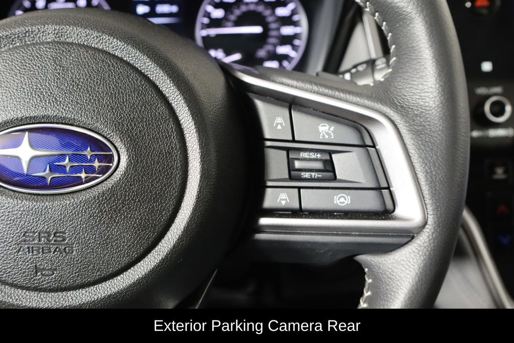 Used 2025 Subaru Outback Premium AWD/4WD image 10