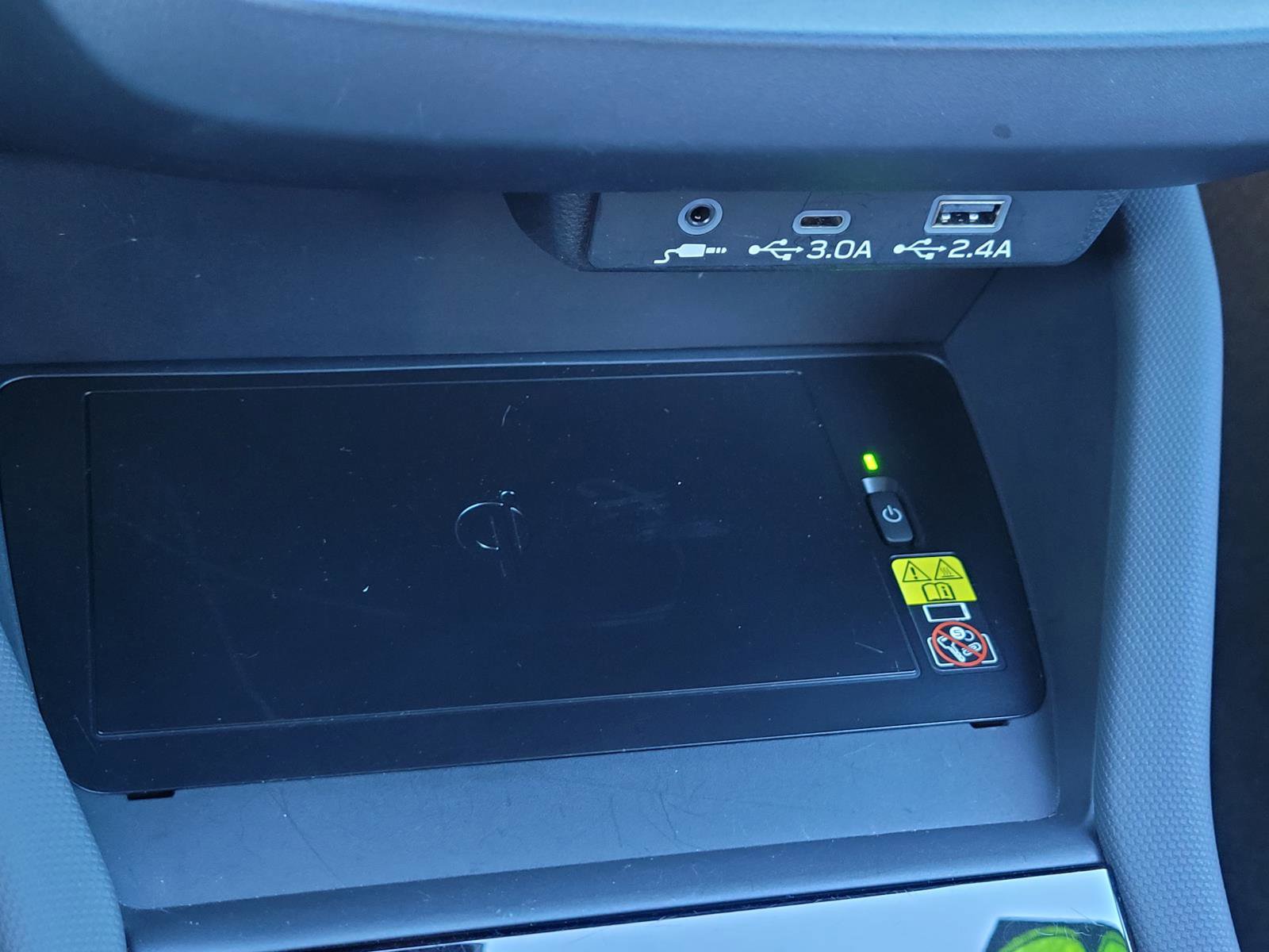 Used 2025 Subaru Forester Premium image 28