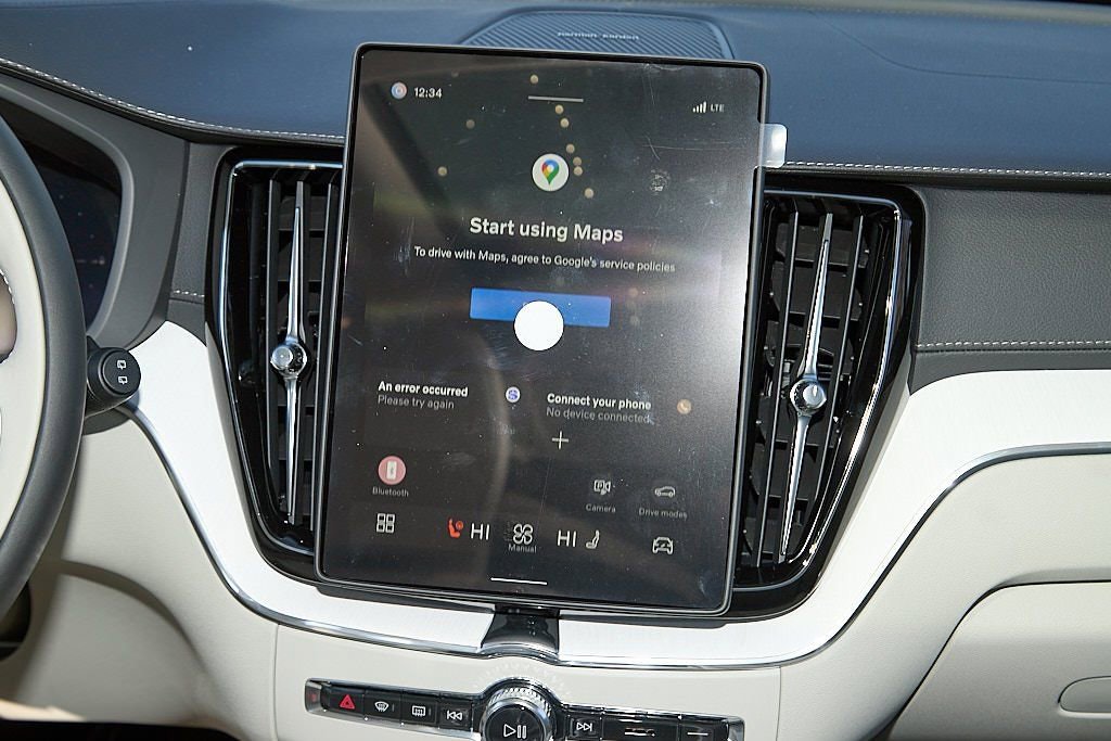 New 2026 Volvo XC60 T8 Ultra w/ Protection Package Premier image 25