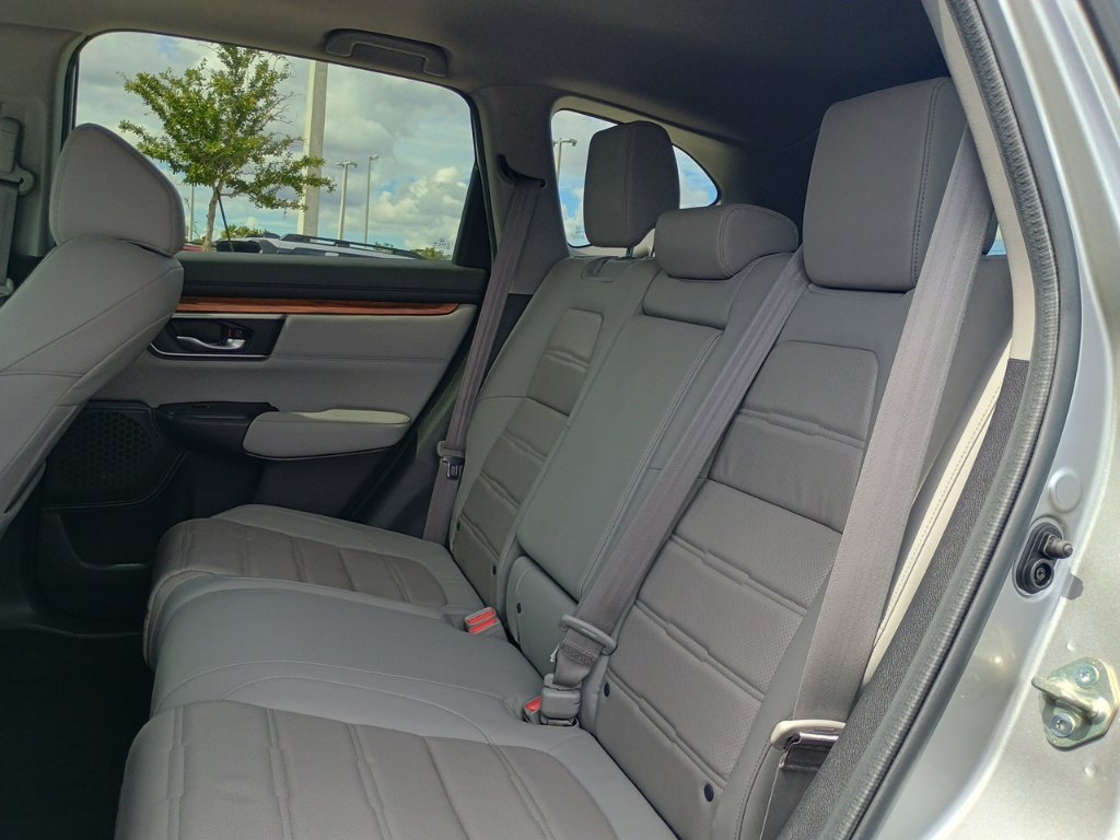Used 2020 Honda CR-V Touring image 17