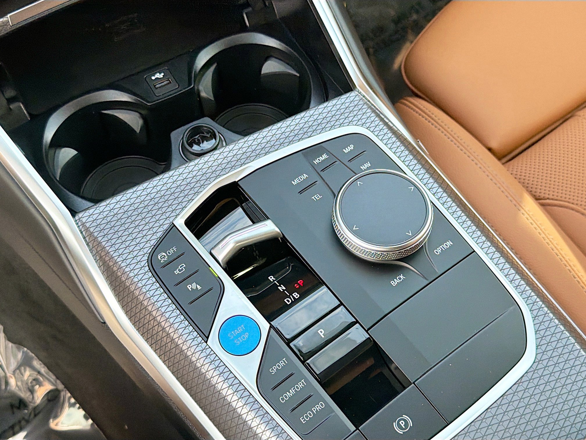 New 2026 BMW i4 eDrive40 w/ Parking Assistance Package image 28