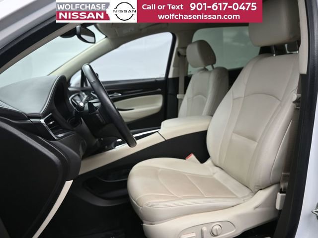 Used 2023 Buick Enclave Essence image 18