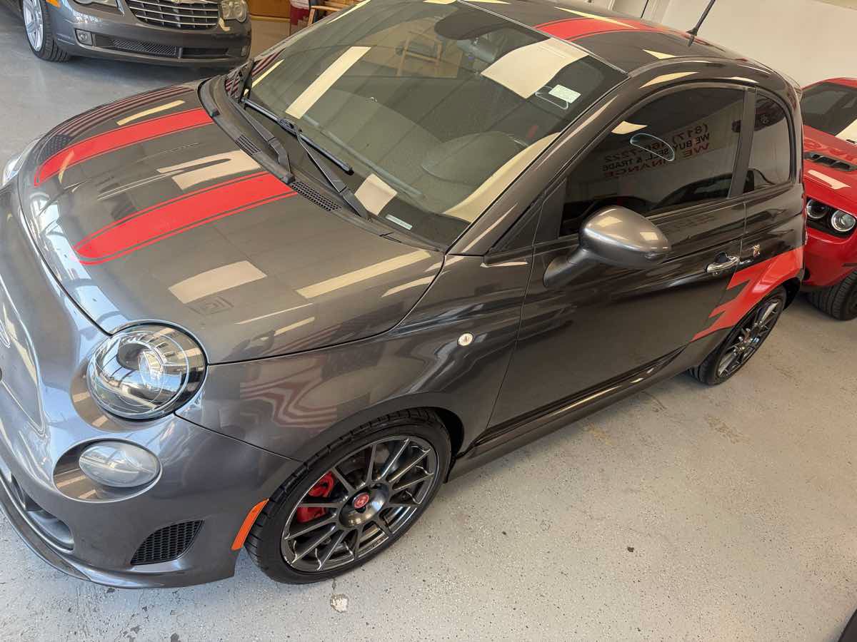 Used 2015 FIAT 500 Abarth FWD image 4