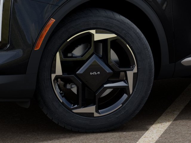 New 2026 Kia Sportage EX FWD image 9