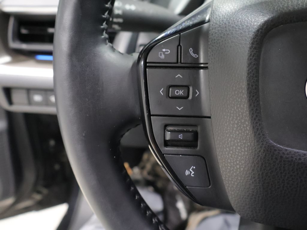 Used 2024 Toyota Prius Limited w/ Limited Premium Package FWD image 35